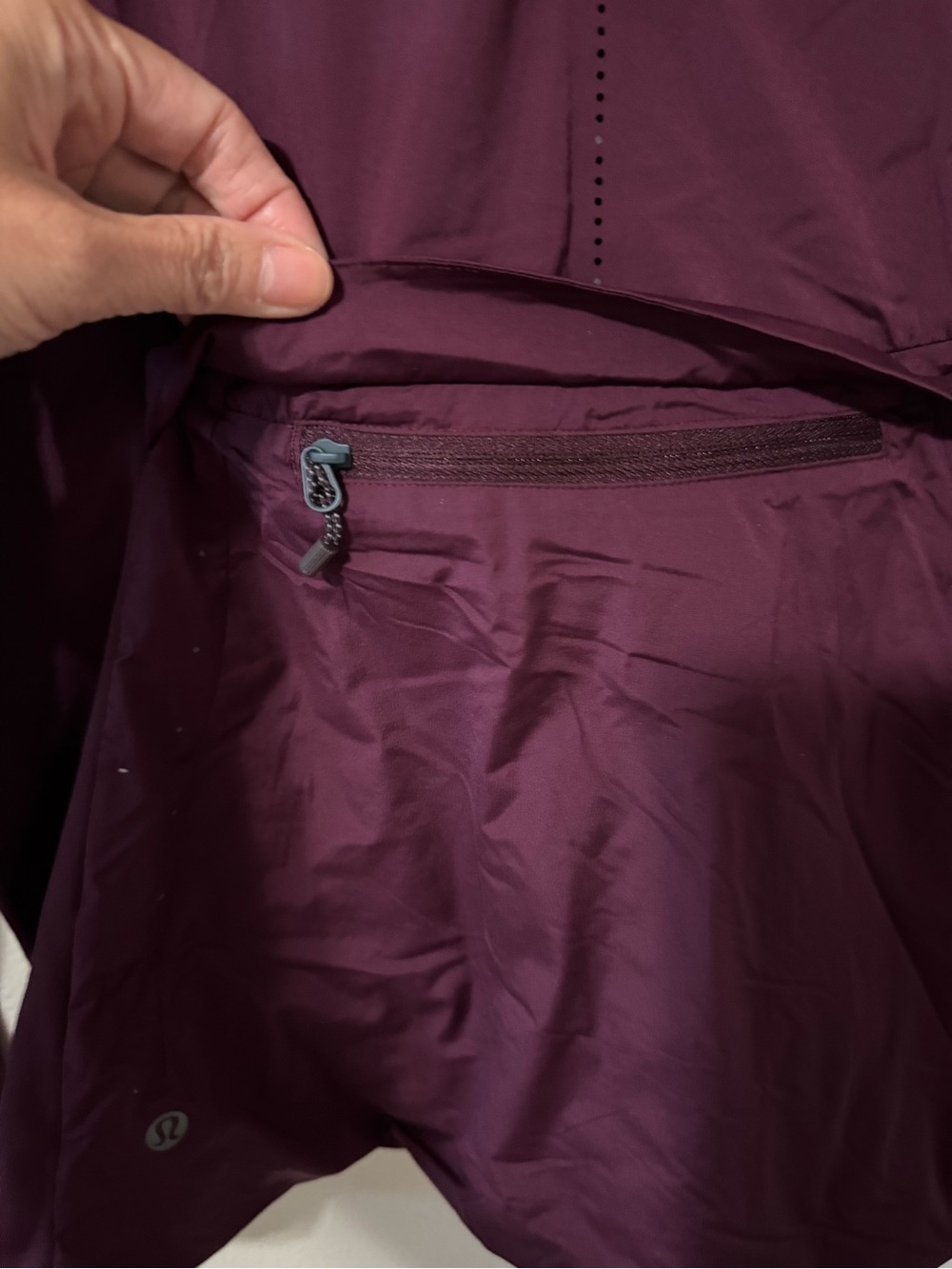 Lululemon Run For Cold Pullover Plum 1/2 Zip Thumbholes Reflective Running-10 - Picture 10 of 12